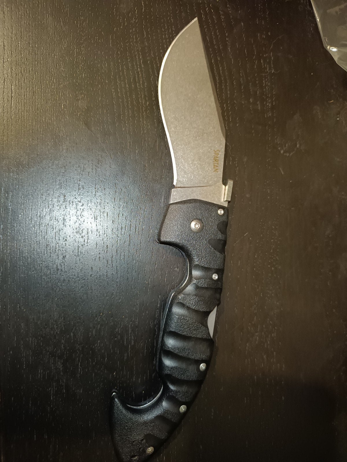 Cold Steel spartan vouwmes, Ophalen