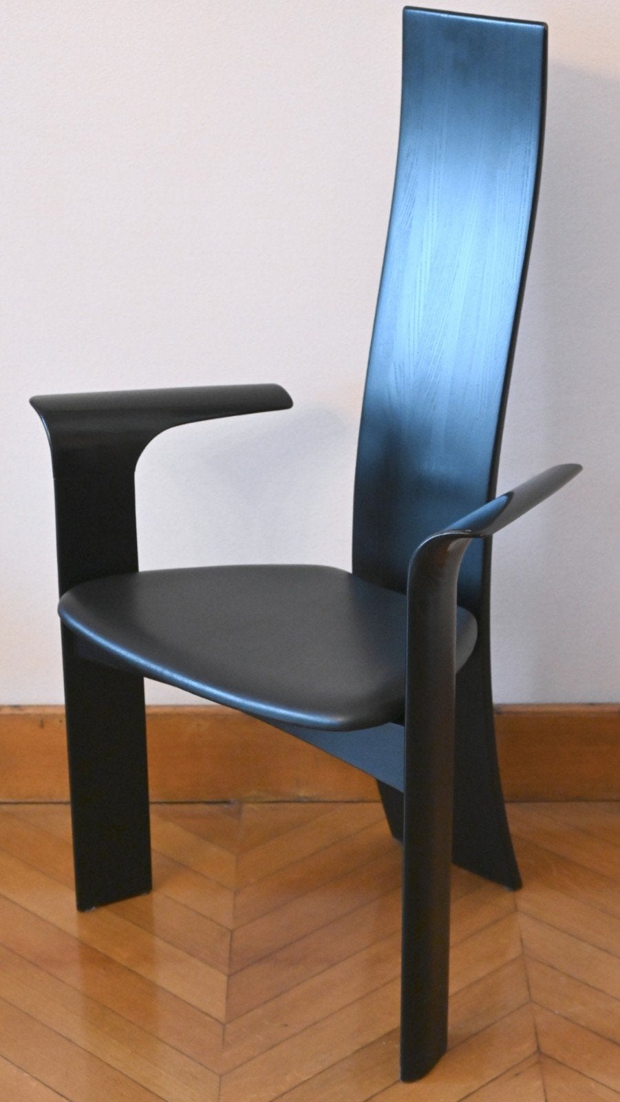 13 chaises design Van den Berghe-Pauvers — modèle Iris, Design Vandenberghe Pauvers, Enlèvement, Bois, Noir