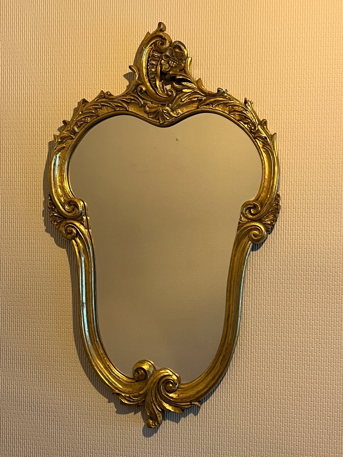 « Miroir doré style baroque / rococo – 65  38 cm », Antiquités & Art, Enlèvement, Autres formes, Moins de 50 cm, Moins de 100 cm