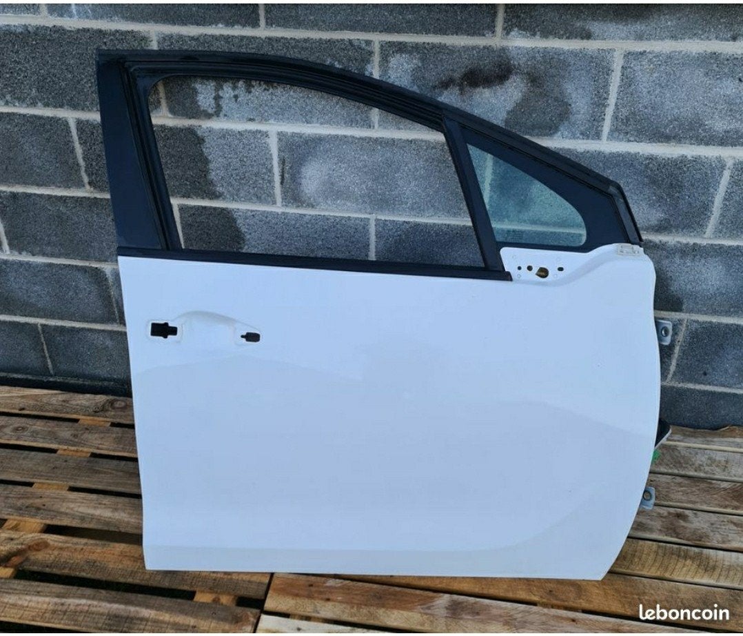 porte Avant Droite Peugeot 208 blanche très propre, Autos : Pièces & Accessoires, Enlèvement ou Envoi, Avant, Peugeot, Porte