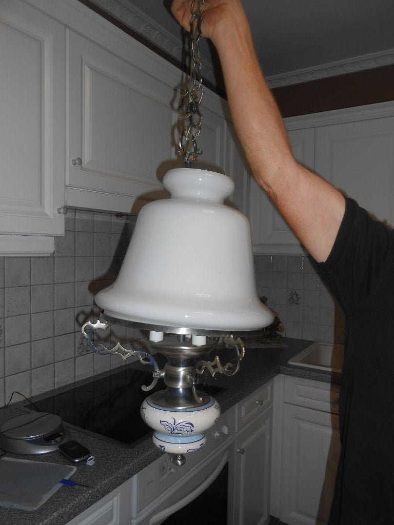 Luster met kap in melkglas., Ophalen, Zo goed als nieuw, Glas