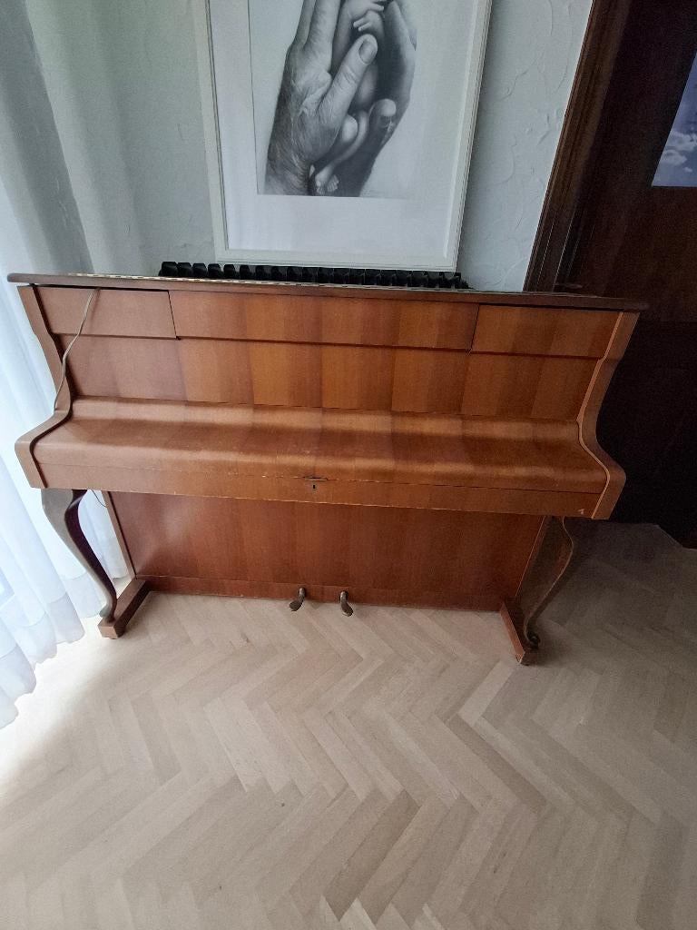 Schimmel piano, Muziek en Instrumenten, Ophalen, Bruin, Zo goed als nieuw, Piano