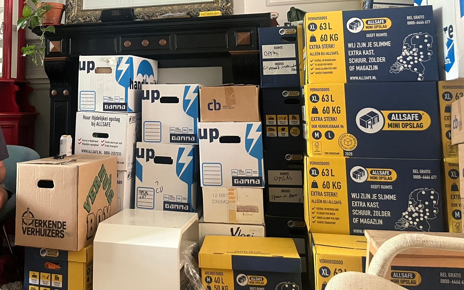 Boîtes de déménagement, Enlèvement, Comme neuf