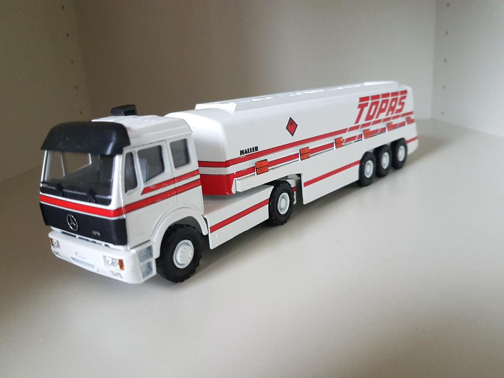 Mercedes SK Topas Tankwagen, Hobby en Vrije tijd, Modelauto's | 1:50, Ophalen of Verzenden, Zo goed als nieuw, Bus of Vrachtwagen