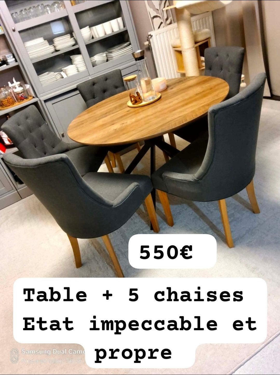 Table de salle a manger + 5 chaises état impeccable, Huis en Inrichting, Complete eetkamers, Ophalen