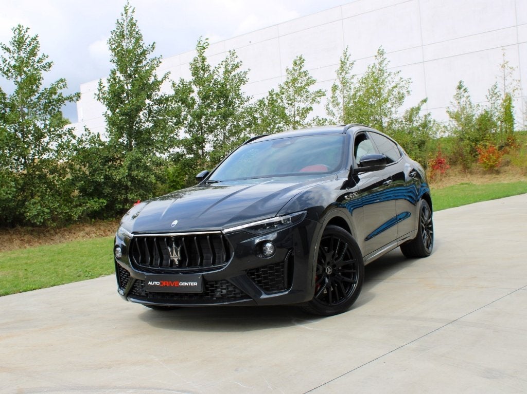 ✅Maserati Levante GT line Q4 Hybride * Panorama dak * 360cam, Auto's, Maserati, Automaat, Euro 6, 4 cilinders, Leder en Stof