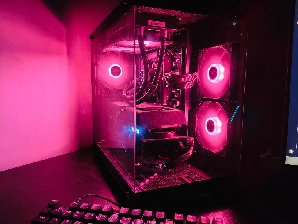 PC 9800X3D 9070XT 32ram 6000Mhz 3TB, Computers en Software, Ophalen, 32 GB, Zo goed als nieuw, Gaming pc