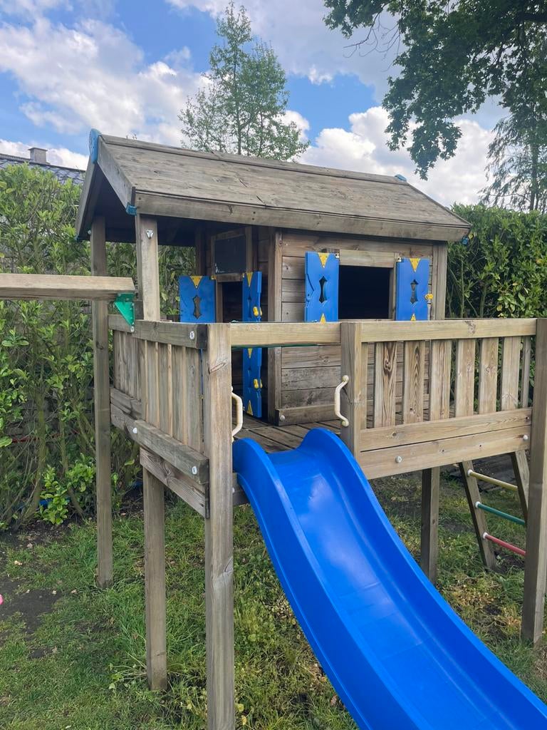 Speelhuisje met schommels en schuifaf, Ophalen, Gebruikt, Hout