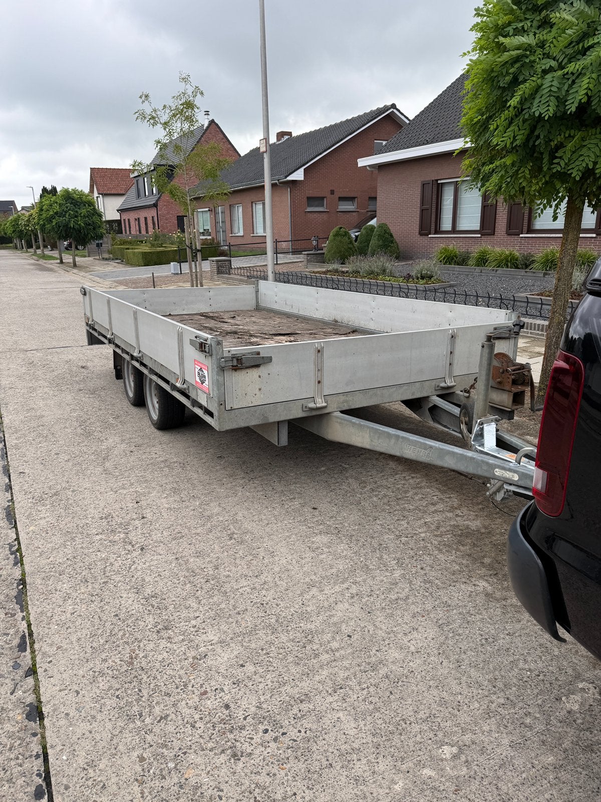 Henra plateau aanhangwagen 400x 200cm 2700kg, Ophalen, Zo goed als nieuw