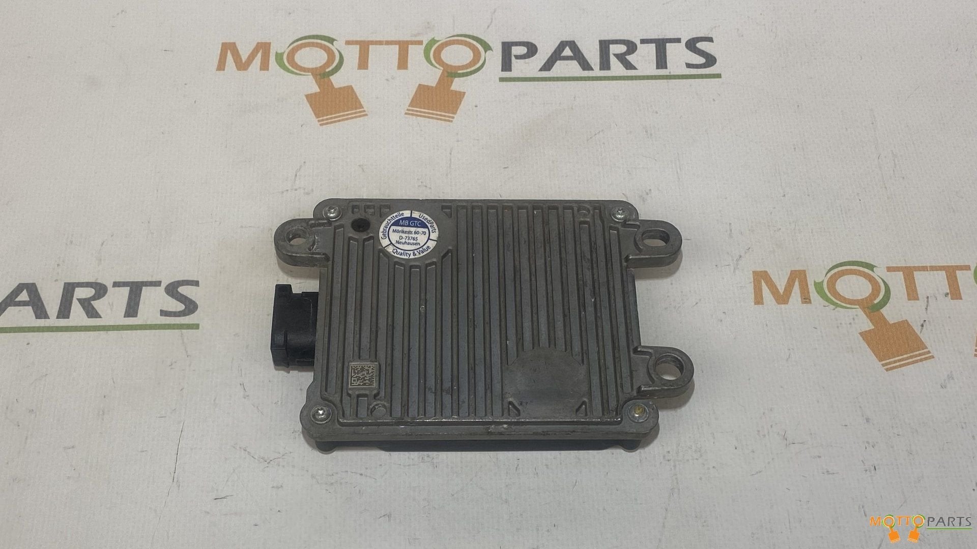 Mercedes W205 C205 C Klasse Radar Sensor A0009005507, Gebruikt, -, Ophalen of Verzenden, -