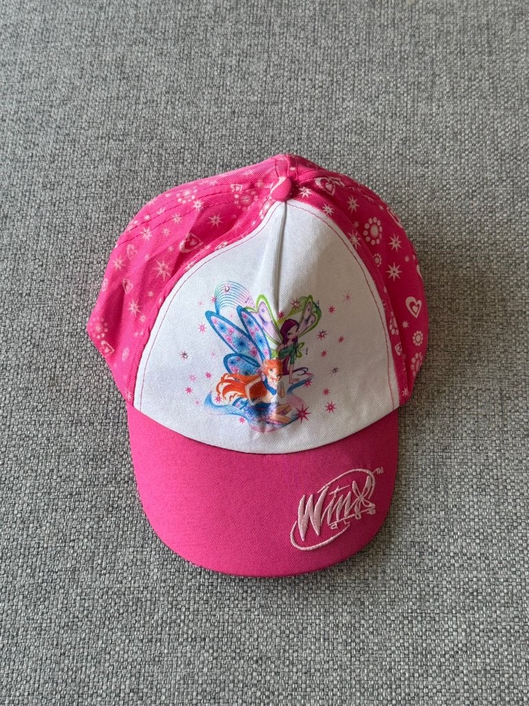 109. Zomer - Petje Winx Roze ZGAN, Kinderen en Baby's, Kindermode-accessoires, Ophalen of Verzenden, Zo goed als nieuw