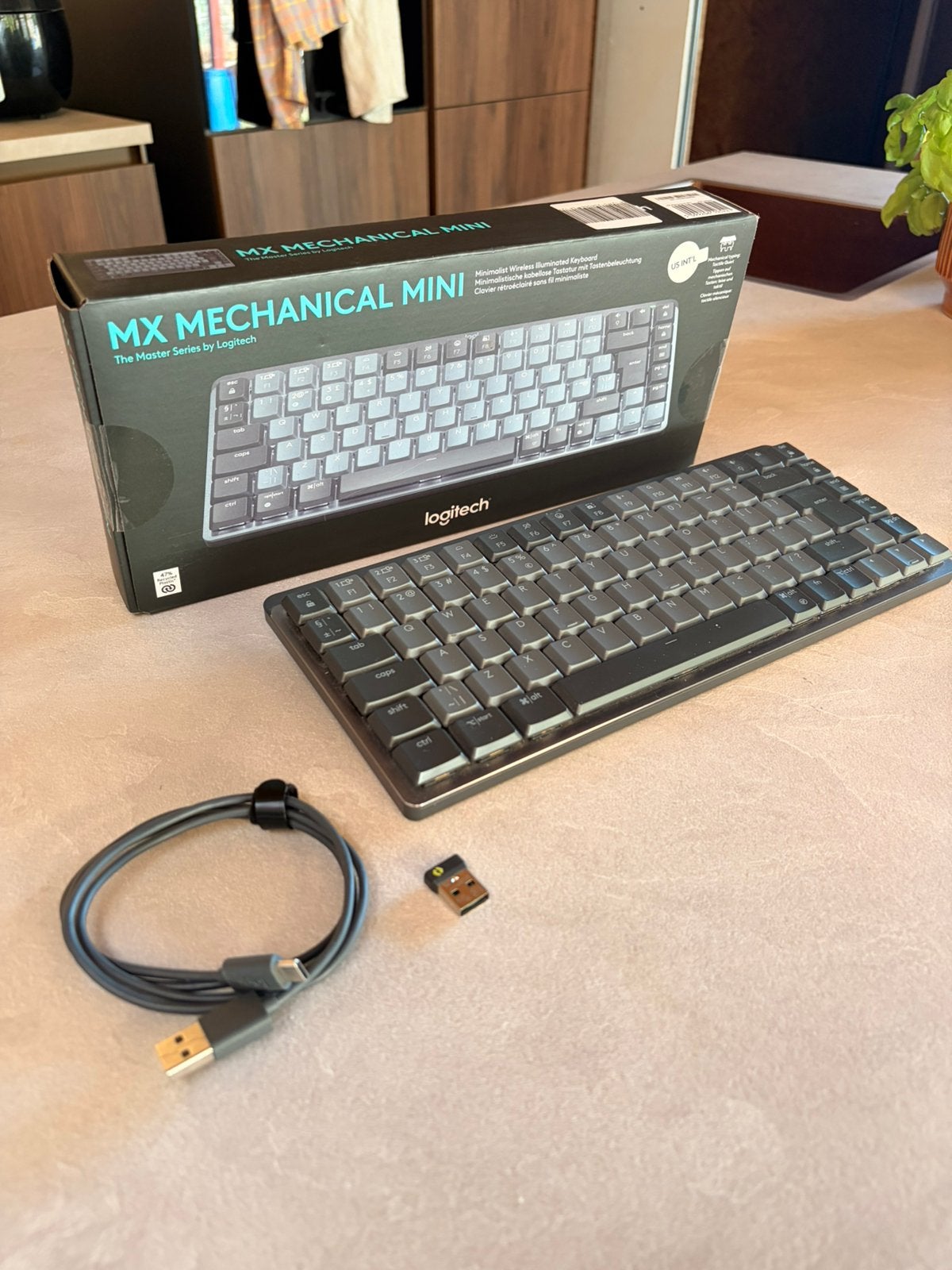 MX Mechanical Mini (US), Informatique & Logiciels, Claviers, Rechargeable, Enlèvement ou Envoi, Comme neuf, Qwerty