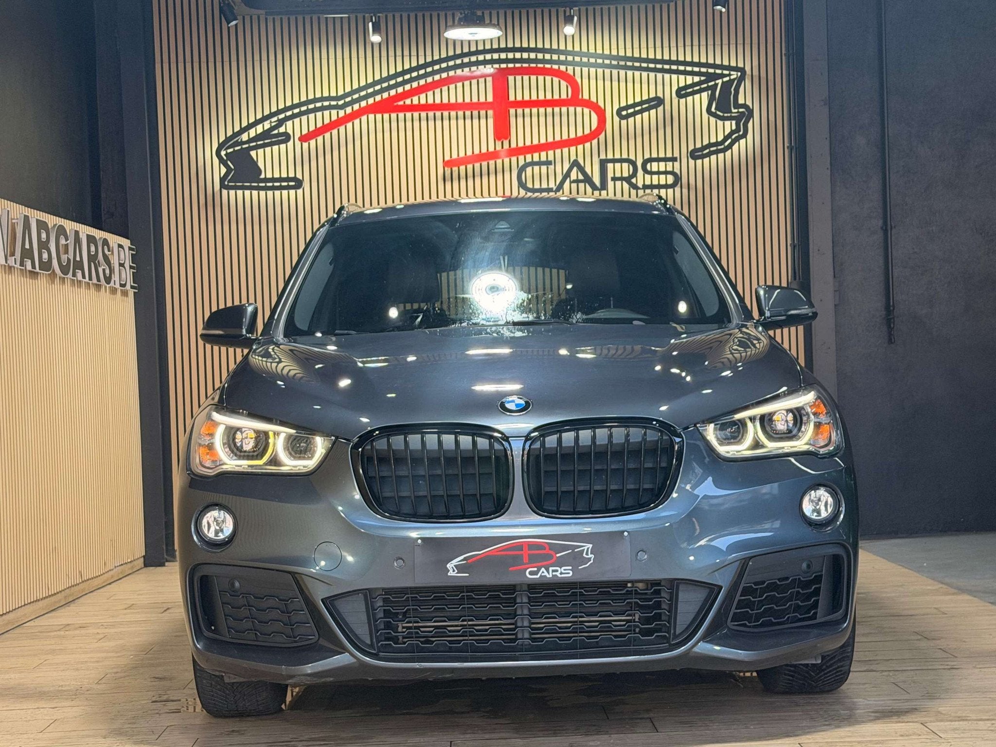 BMW X1 1.5iA sDrive18 * PACK M * GARANTIE 12 MOIS *, Entreprise, 5 portes, 5 places, Automatique