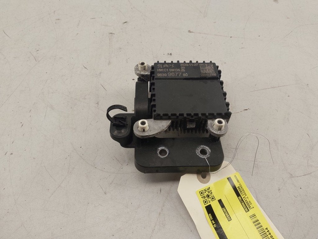 ACC SENSOR Peugeot 2008 (UD / UK / UR / US / UX) (01-2019/-), Kontakt-peugeot@peugeot.com, Gebruikt, Peugeot Deutschland GmbH