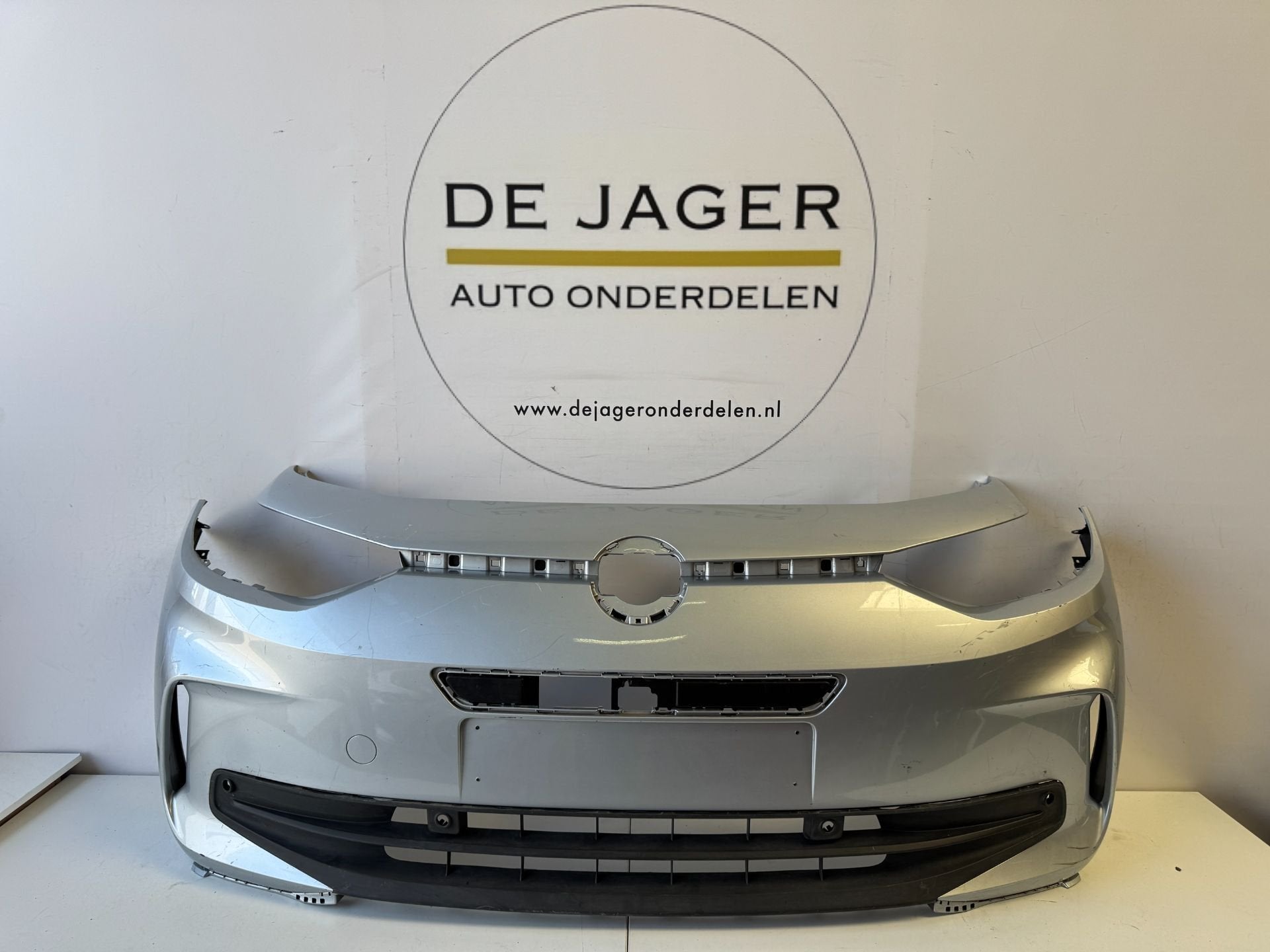 VW 10A ID3 ID 3 FACELIFT VOORBUMPER BUMPER 10A807221A, Gebruikt, Volkswagen AG, Vw@volkswagen.de, Bumper