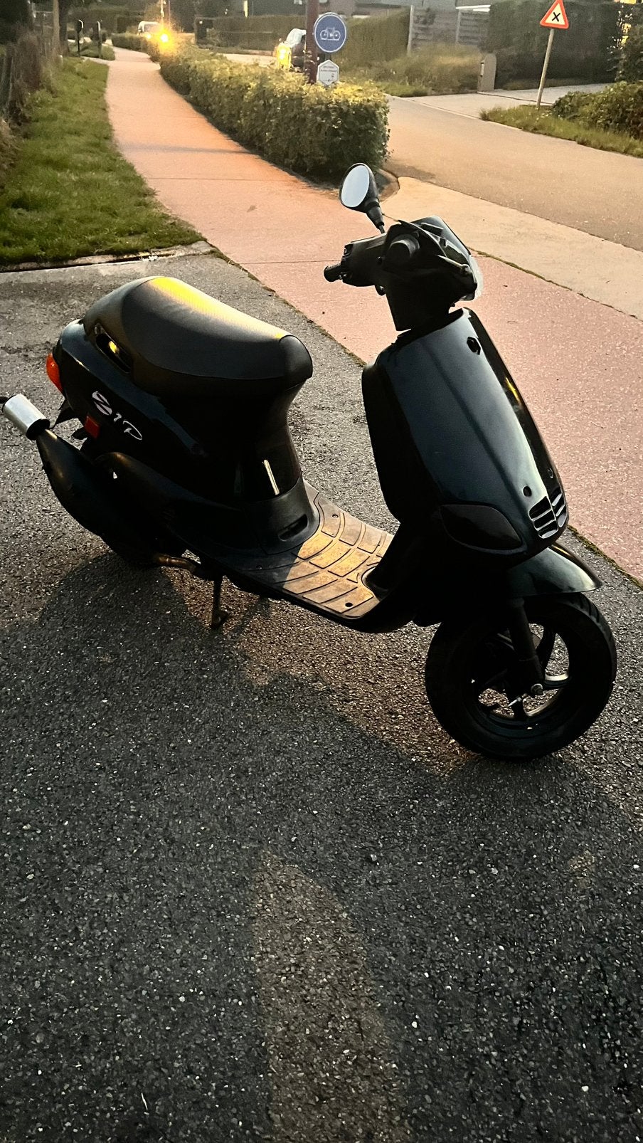 Piaggio Zip Type 3 70cc, Fietsen en Brommers, Scooters | Piaggio, Ophalen, Zo goed als nieuw, Zip