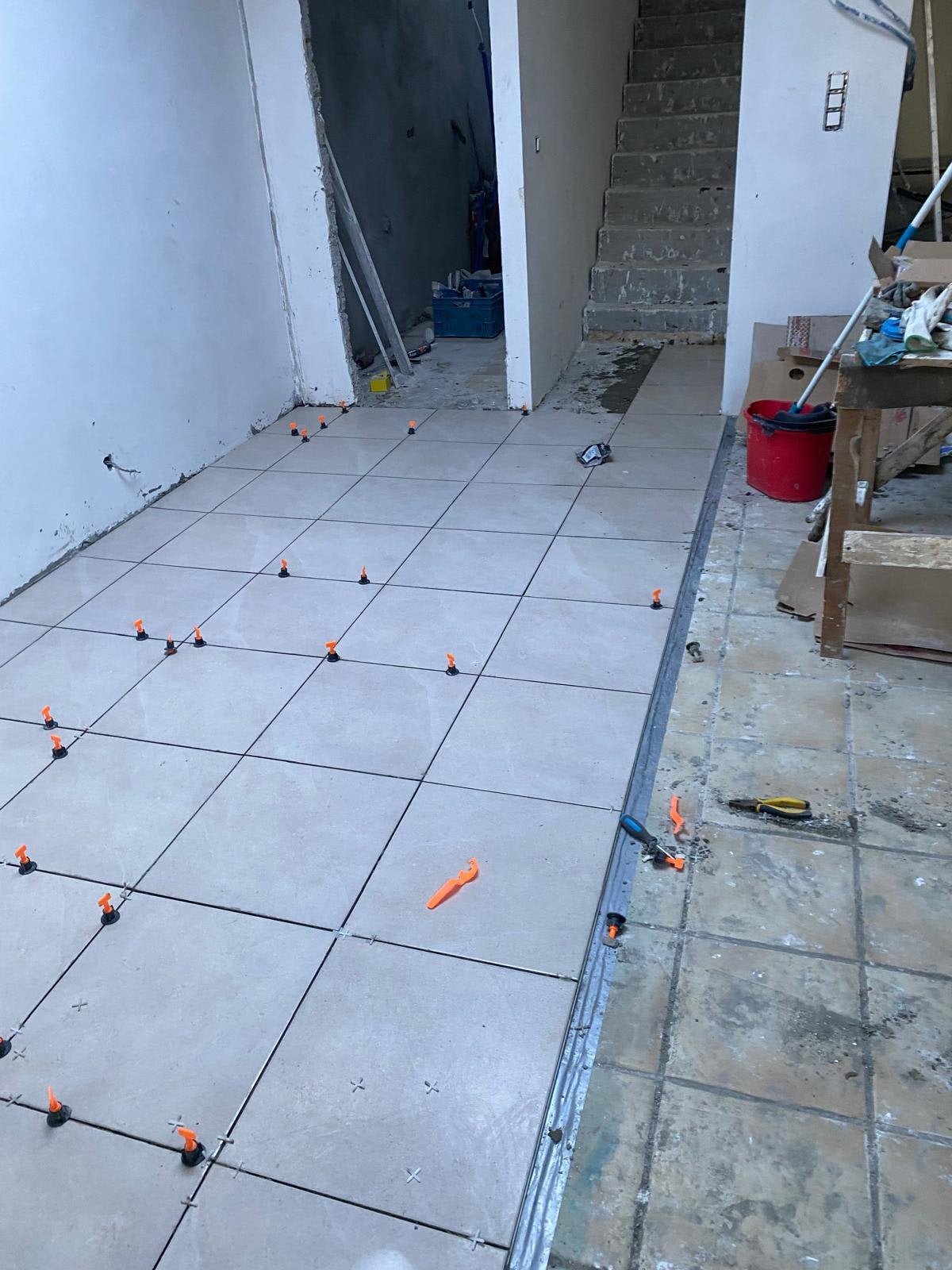 Rénovation des maisons, Offres d'emploi