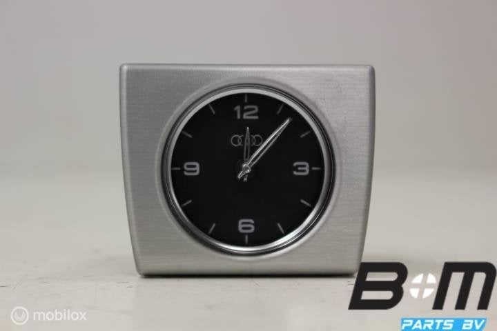 Klok in dashboard Audi A8 4H 4H0919204F, Gebruikt
