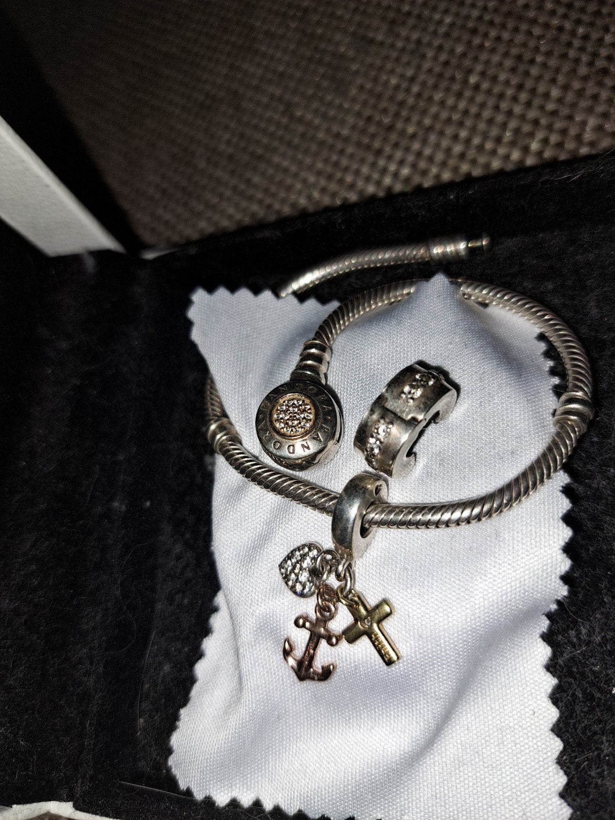 Armband Pandora met bedel, Ophalen, Zo goed als nieuw, Zilver, Met bedels of kralen