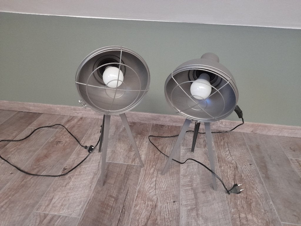 Lampes de chevets industrielles, Comme neuf, Métal, Gris, Avec interrupteur