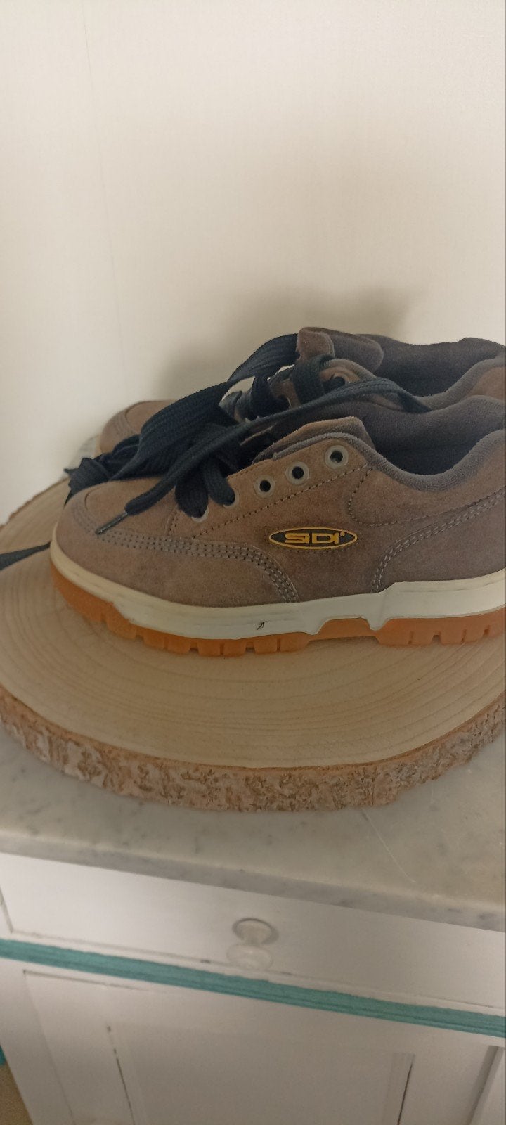 chaussures osidi, Sports & Fitness, Enlèvement, Comme neuf, Chaussures