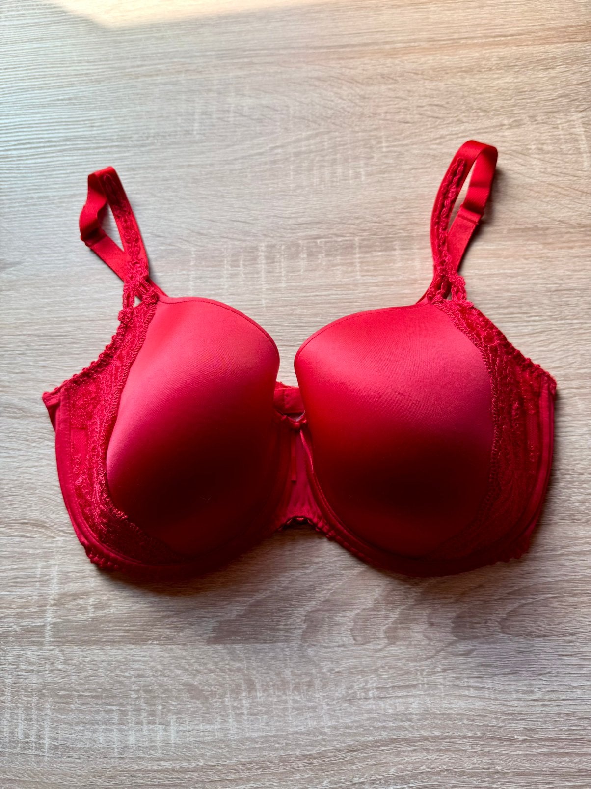 Prima Donna voorgevormde BH rood maat EU 75E, Ophalen of Verzenden, Rood, BH