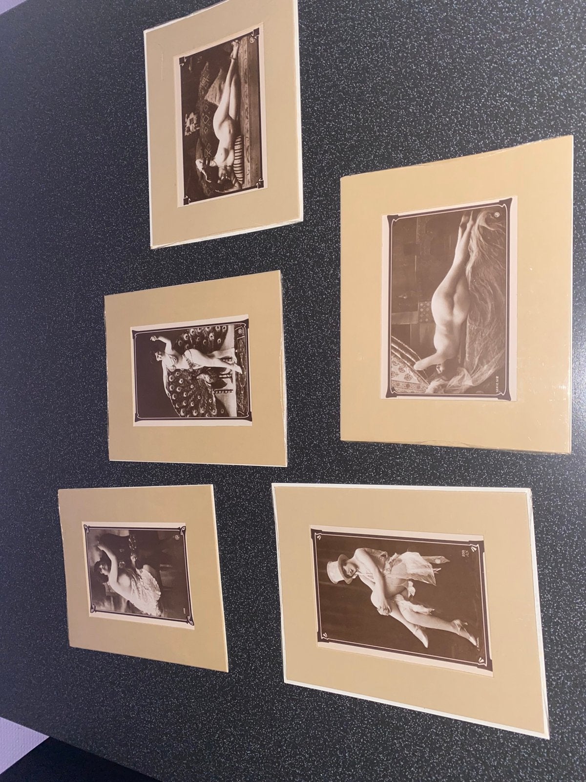 Reproduction du célèbre photographe de nu Julian Mandel, Enlèvement ou Envoi, Comme neuf