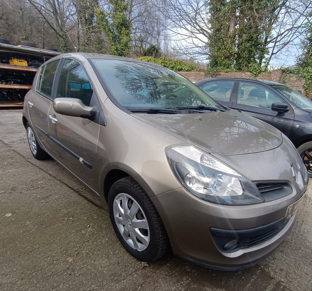 Renault clio 1.2 essence (automatique) 99000kmgarantie, Autos, Renault, Achat, Entreprise, Automatique, Essence