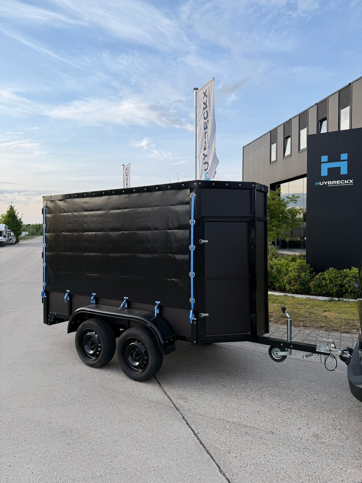 GESLOTEN BACHE AANHANGWAGEN 750KG, Enlèvement, Comme neuf