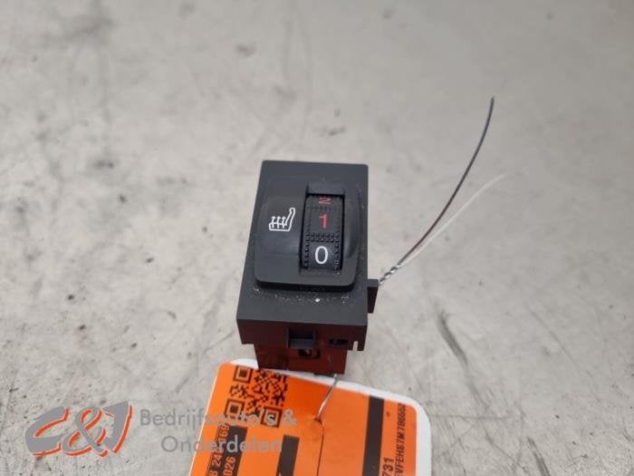 Commutateur chauffage siège d'un Opel Vivaro, -, Opel, 3 mois de garantie, Utilisé