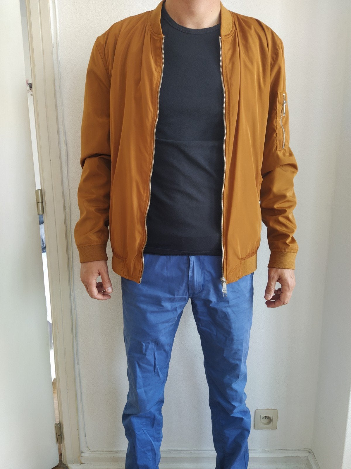 Camel Jules M bomberjack, Ophalen