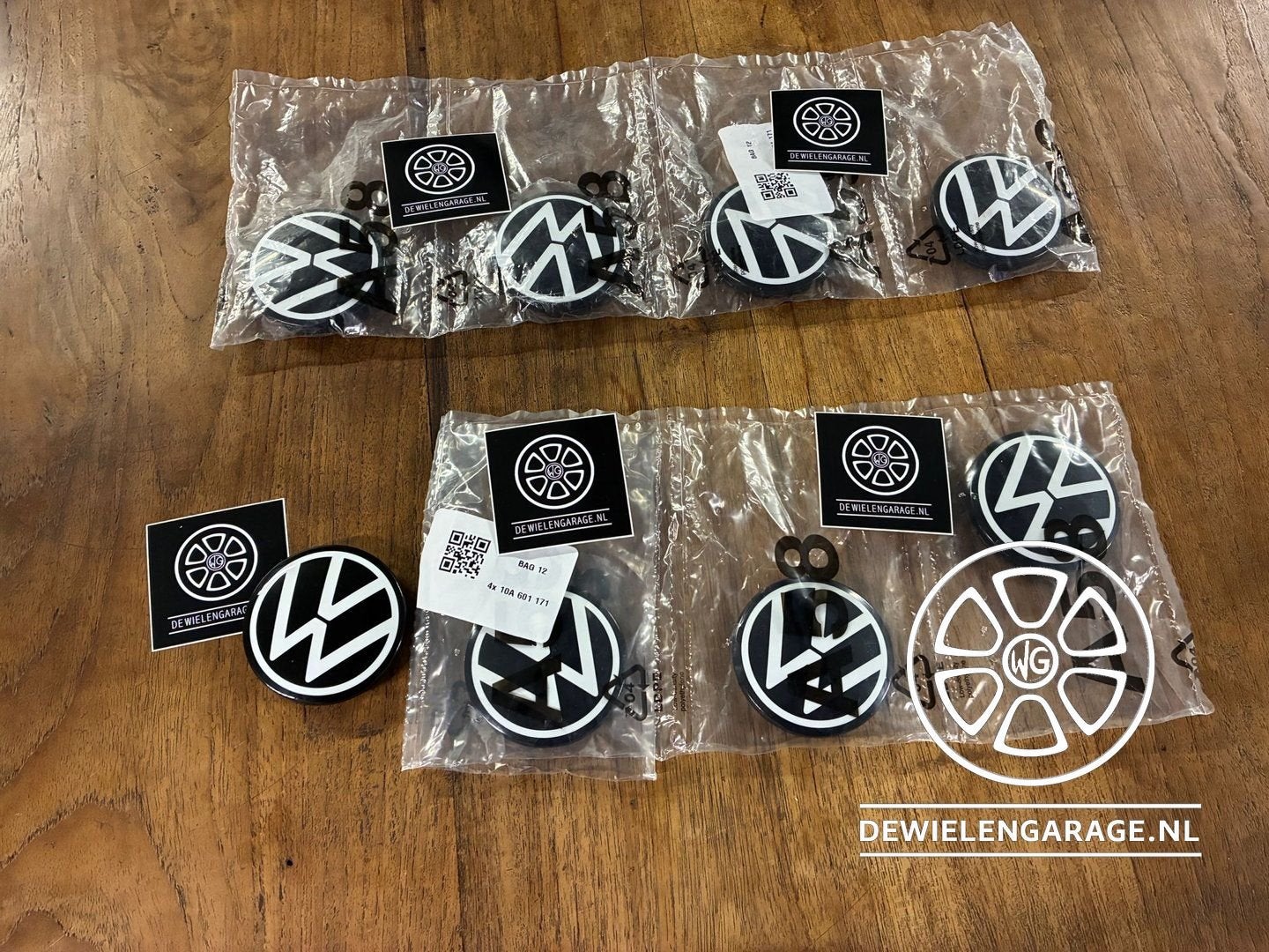 4x VW Naafkap Origineel Nieuw ID Logo 10A 601 171 oa ID.3 ID, Neuf, -, -, -
