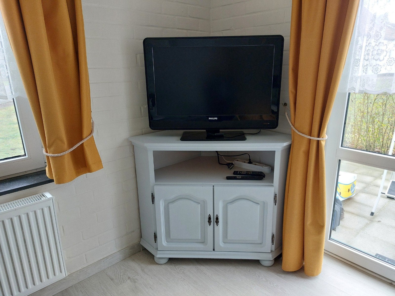 Hoekkast TV, Enlèvement, Utilisé