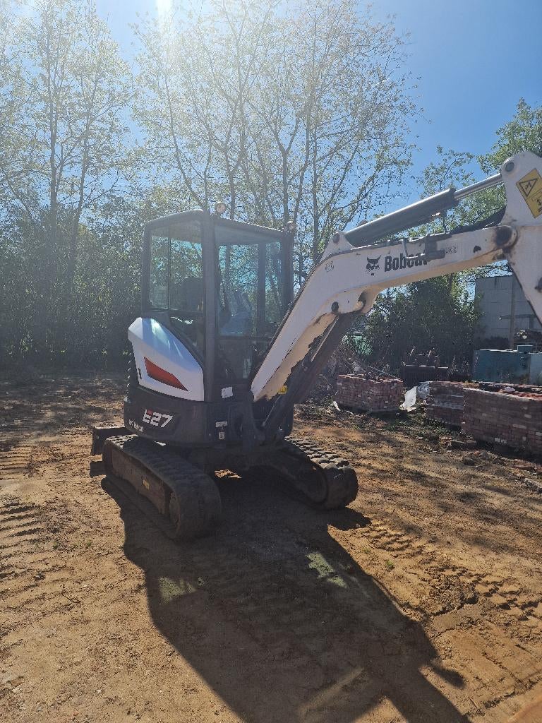 Bobcat e27, Ophalen, Graafmachine