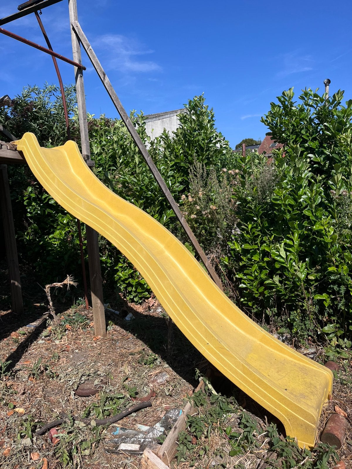 Grand toboggan, Enlèvement, Comme neuf