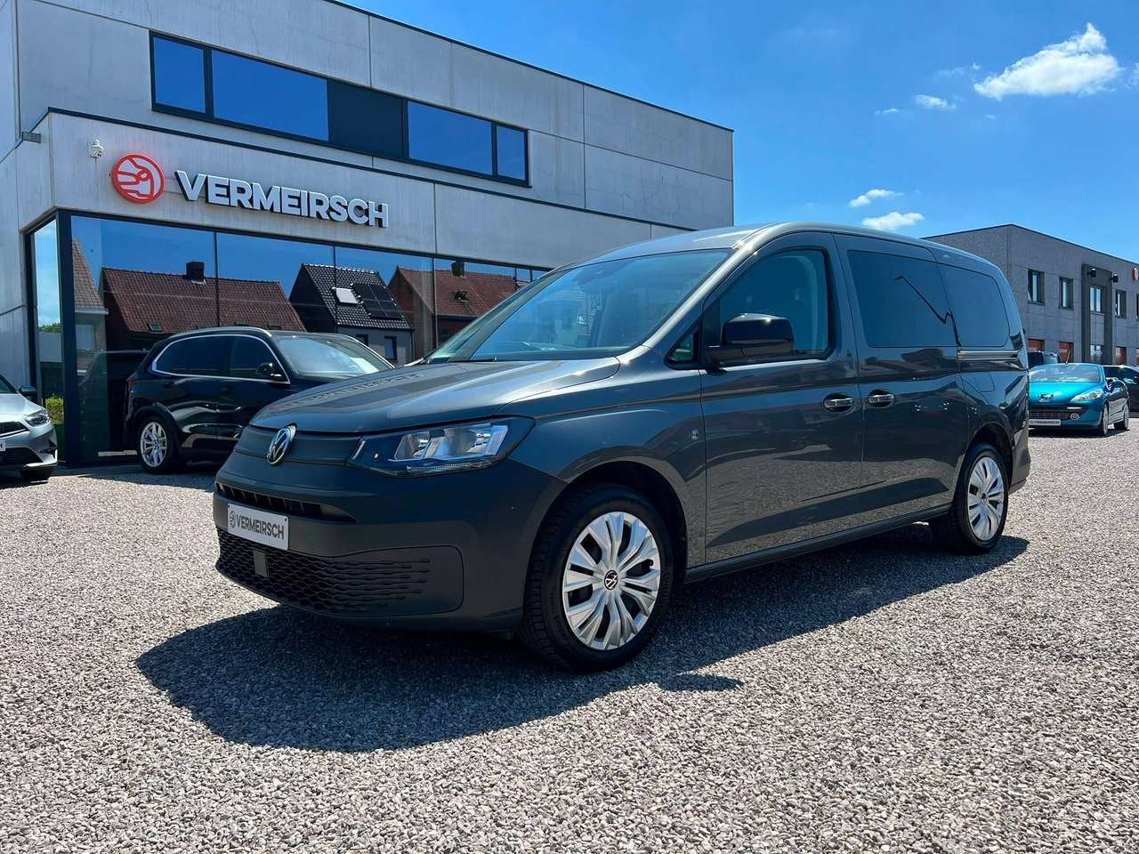 Volkswagen Caddy 2.0 TDi Maxi*DUBBEL-CABINE-5PL + LICHTE VR, 75 kW, 0 cilinders, Zwart, 5 deurs