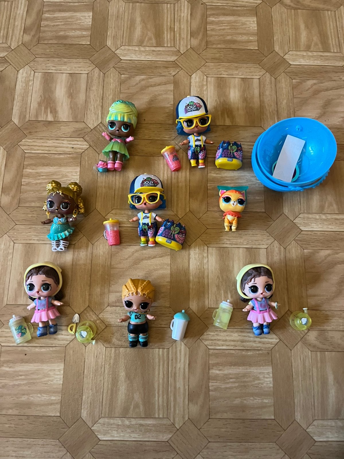 L.o.l. Surprise poppetjes, Verzamelen, Ophalen of Verzenden, Zo goed als nieuw