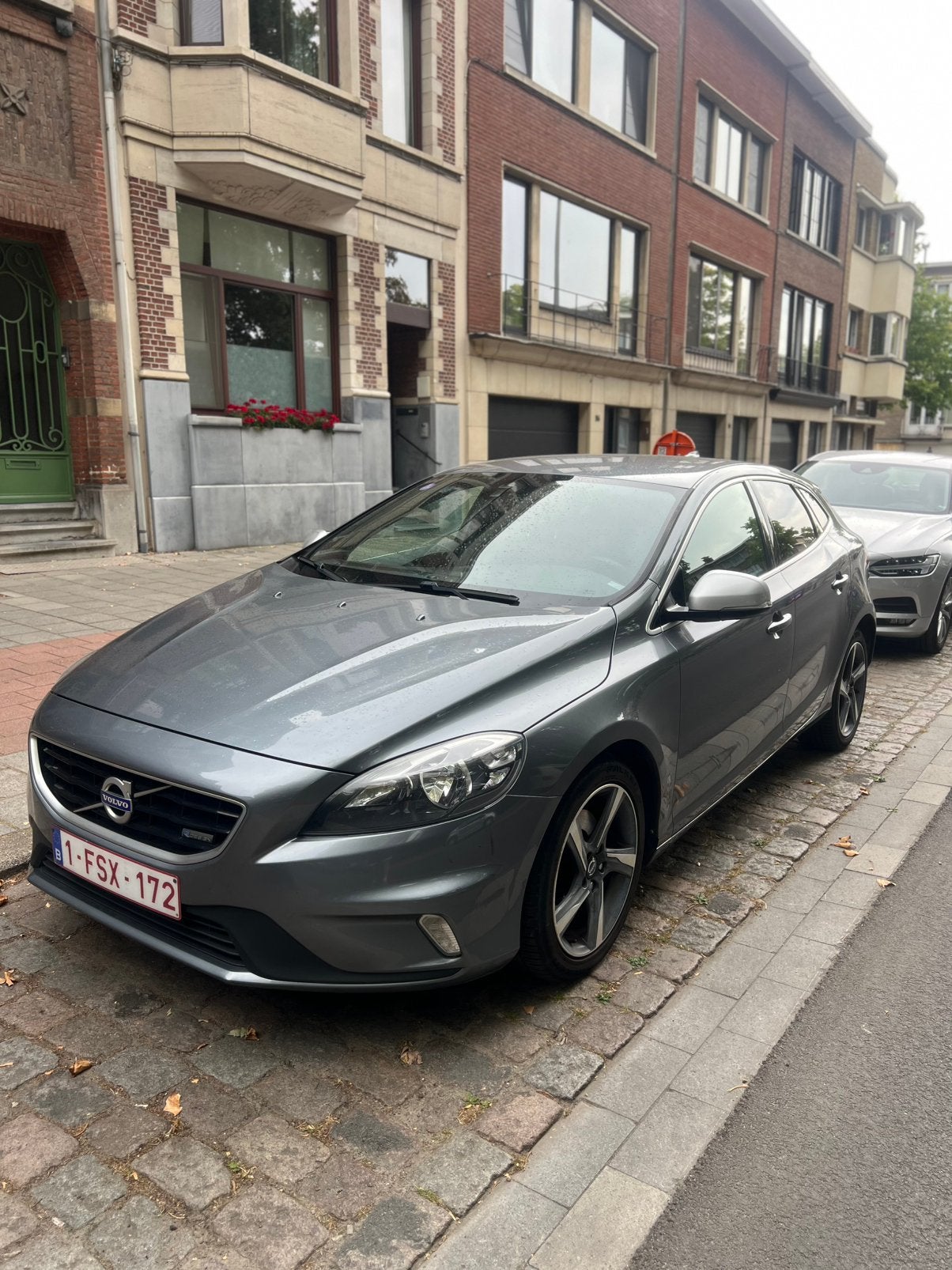 Volvo V40 1.6T Benzine, Autos, Volvo, Cuir et Alcantara, Achat, Euro 6, Boîte manuelle