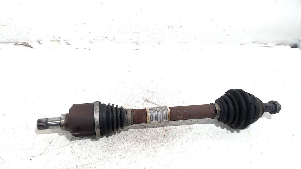 Aandrijfas links voor Peugeot 5008, Onderdelen@venauto.nl, Van der Ven Autorecycling B.V., Gebruikt, Ettenseweg 76, 4706 PB Roosendaal, The Netherlands