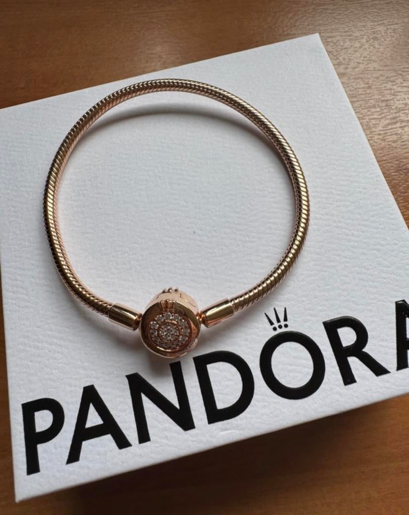 Nieuw! Pandora armband Rosé kroontje, Enlèvement ou Envoi, Neuf