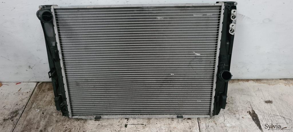 Koelerpakket  Radiateur BMW 1 / 3 serie E81 E82 E87 E88 E90, Autos : Pièces & Accessoires, Moteurs & Accessoires, Utilisé, Enlèvement ou Envoi