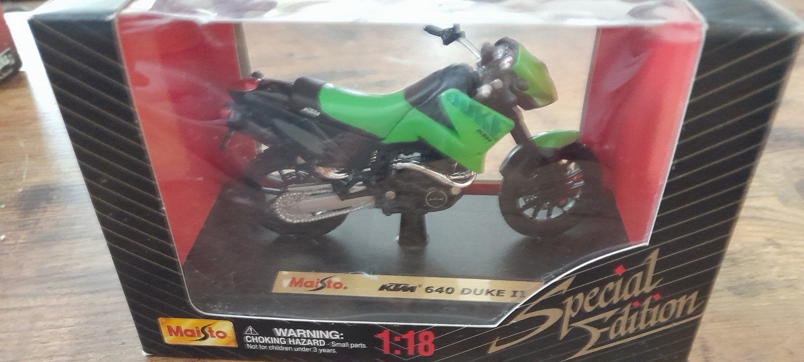 modéle rèduit moto KTM 640 Duke 2 èchelle 1/18, Enlèvement ou Envoi