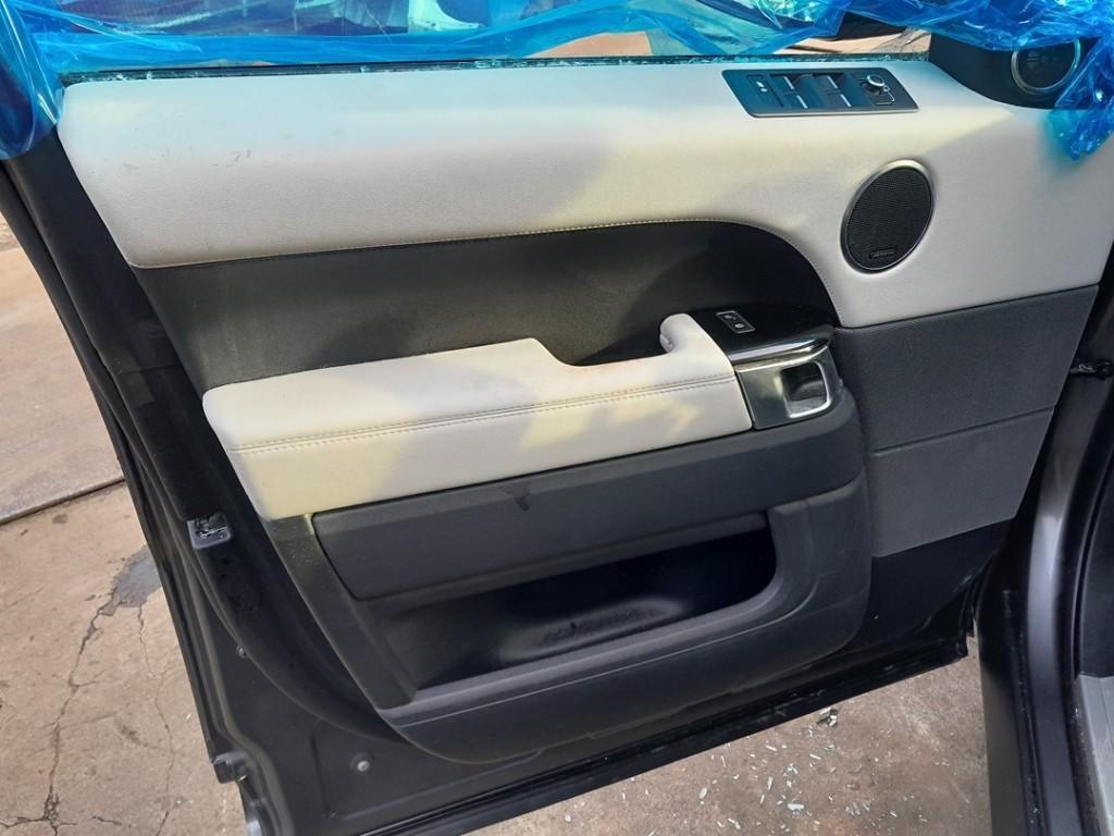 INTERRUPTEUR D'ALIMENTATION DES RETROVISEURS, Utilisé, Land Rover