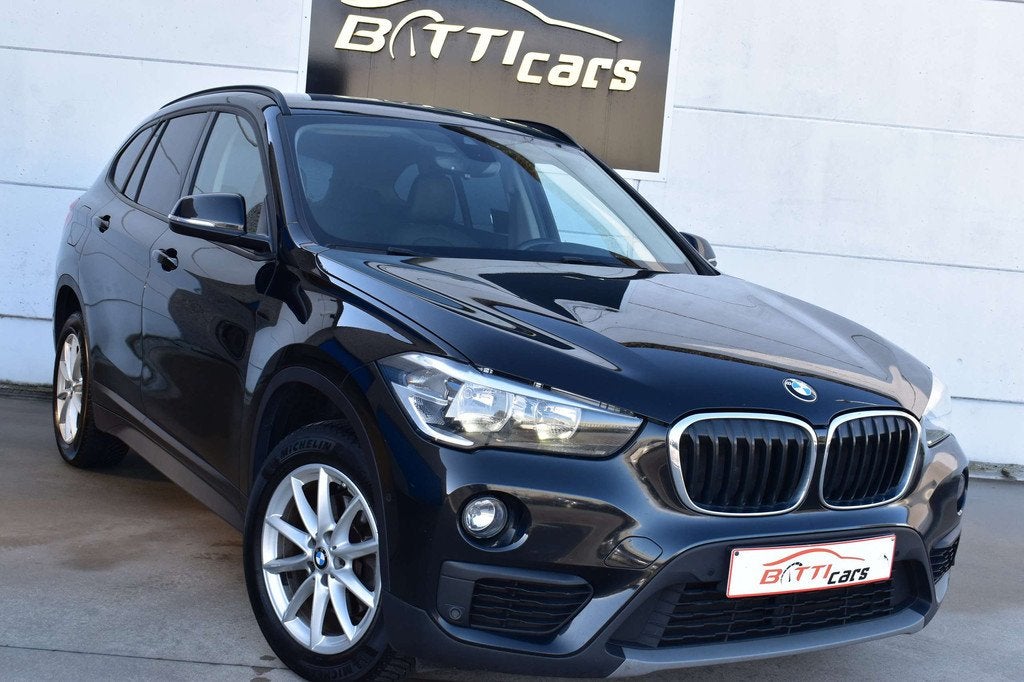 BMW X1 sDrive18dA *Leder* 2-zone Airco* HUD* Navi* Camera, Autos, BMW, Achat, Euro 6, Entreprise, 5 portes