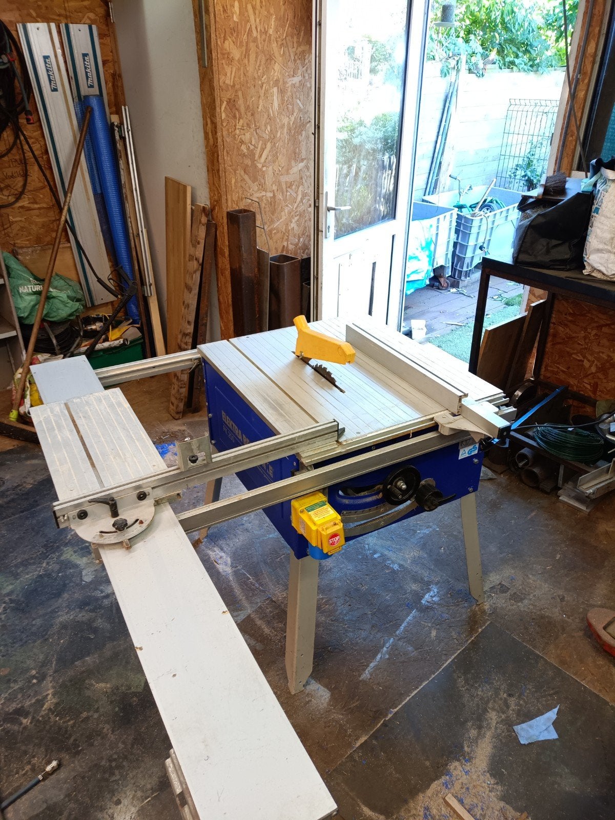 Elektra Beckum Tafelzaag 220v 3 pk met roltafel, Ophalen, Elektra Beckum, Gebruikt, Cirkelzaag