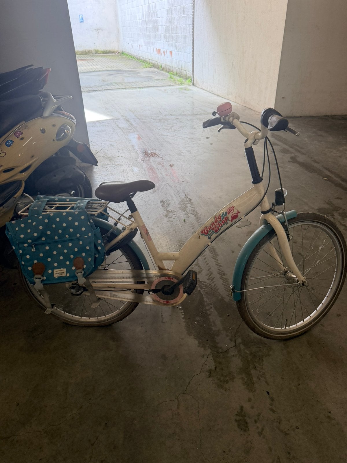 Vélo pour fille Candy Shop avec sacoche de vélo - bon état, Enlèvement, Utilisé