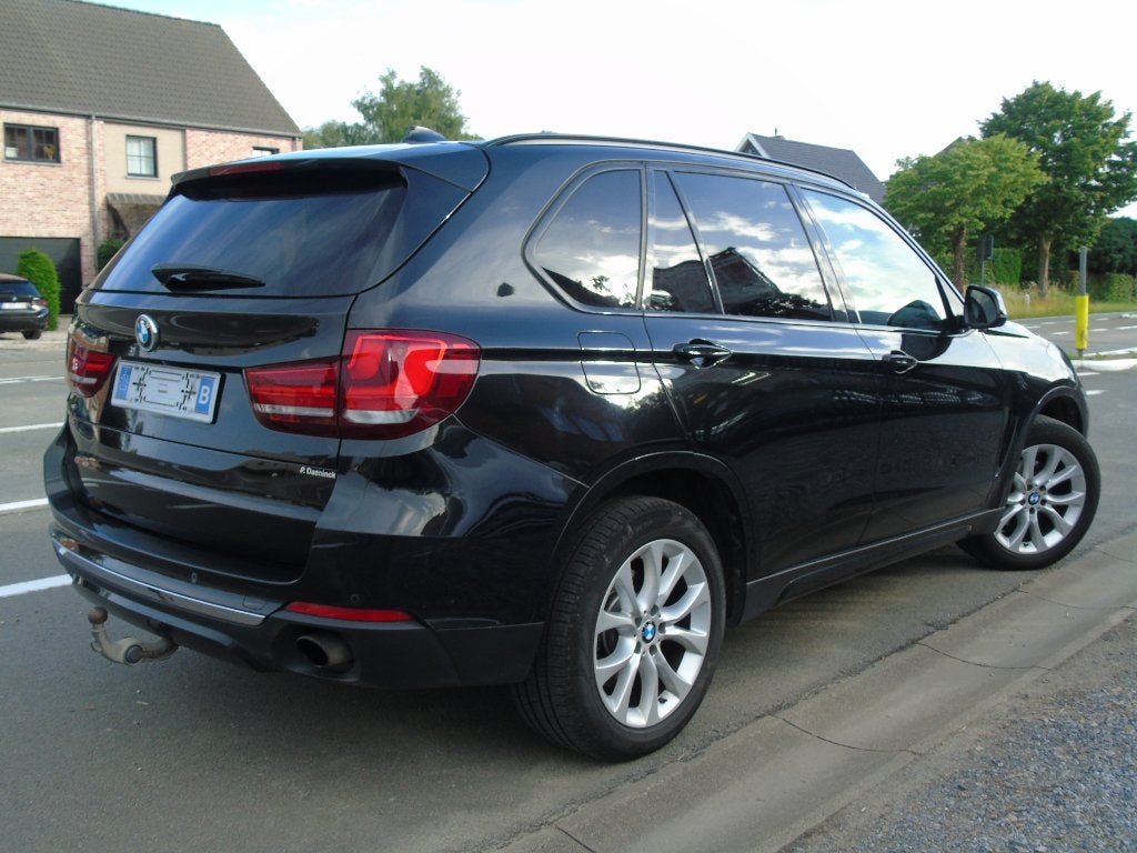 BMW X5 2.0dA Xdrive *12/2016*Navi *Bi-Xenon *Camera *EURO 6b, Autos, BMW, Cuir, Entreprise, Automatique, https://public.car-pass.be/vhr/b23a92d3-8719-4adf-bcaa-c1a5f522777c