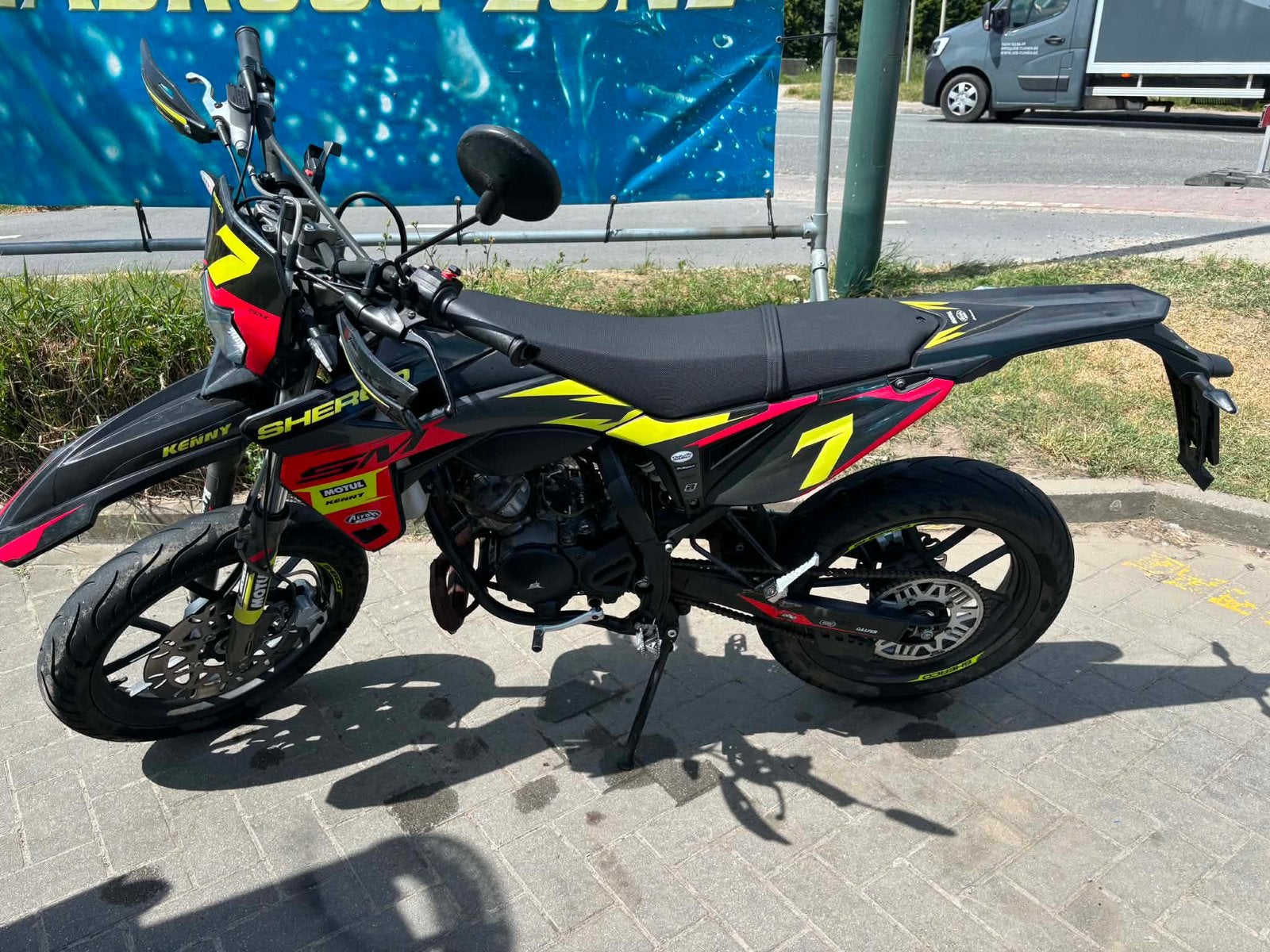 Sherco sm 50 cc, Fietsen en Brommers, Brommers | Derbi, Ophalen, Gebruikt, Klasse B (45 km/u), 5 versnellingen