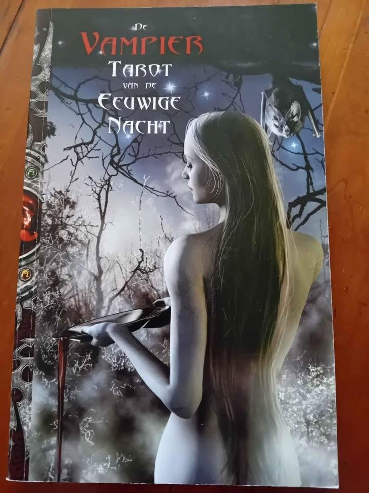 de vampier tarot, Ophalen of Verzenden, Zo goed als nieuw