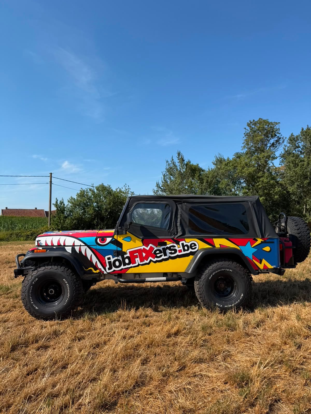 Jeep CJ-8 Scrambler 1984, Autos, Jeep, Particulier, CJ, 4x4, Essence, SUV ou Tout-terrain, 3 portes, Automatique, Autres couleurs